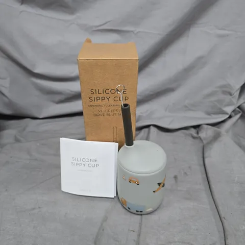 LIEWOOD SILICONE SIPPY CUP WITH VEHICLE DESIGN – BABY FEEDING ACCESSORY (BOXED)