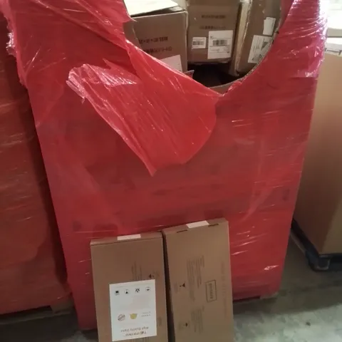 PALLET CONTAINING VARIOUS ASSORTED BOXED HOUSEHOLD ITEMS TO INCLUDE: CHRISTMAS TREES, LED SIGNS AND LOTS MORE UNMARKED BOXED ITEMS 