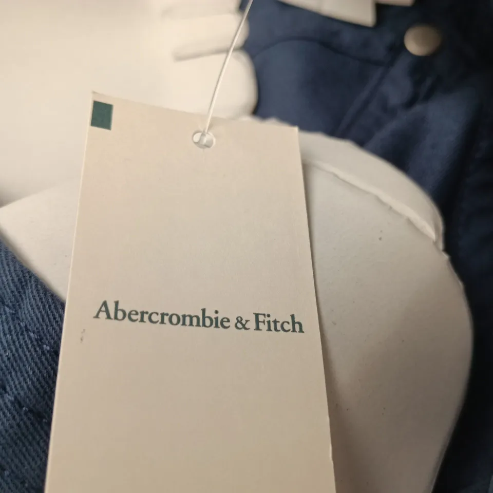 ABERCROMBIE & FITCH DENIM BASEBALL CAP