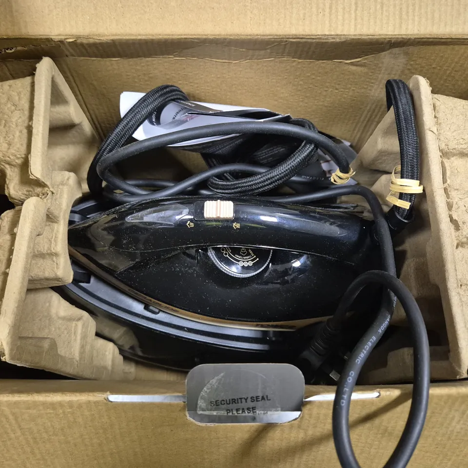 BOXED TOWER 2700W STEAM GENERATOR IRON 