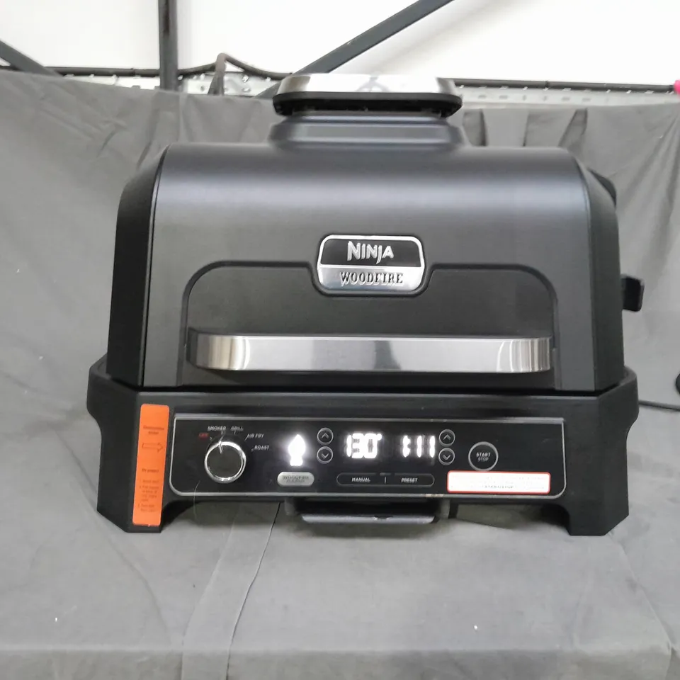 BOXED NINJA WOODFIRE PRO XL ELECTRIC BBQ GRILL & SMOKER 