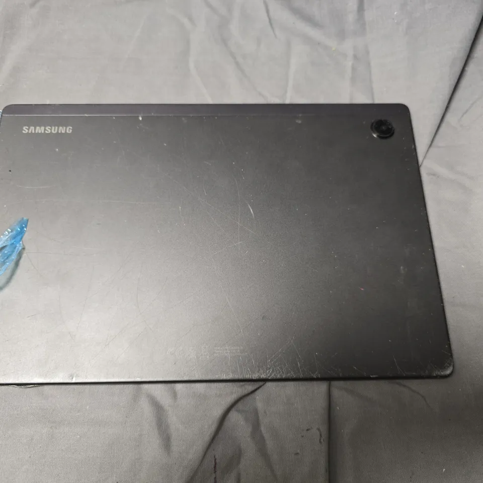 SAMSUNG TABLET – BLACK 