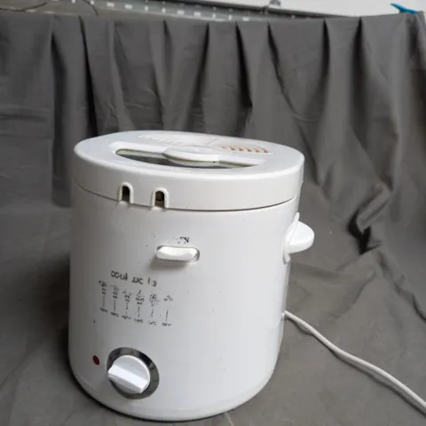 BOXED COOKWORKS WHITE DEEP FAT FRYER