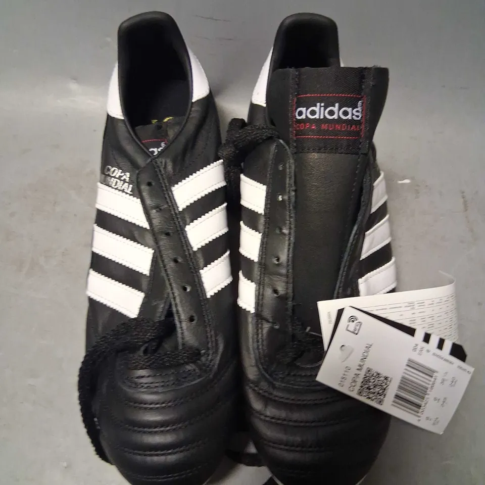 ADIDAS COPA MUNDIAL SIZE 8