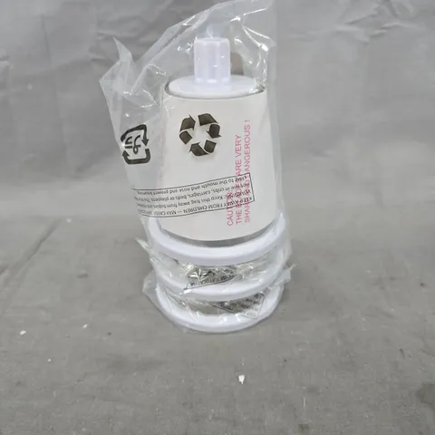 BOX OF APPROXIMATELY 12 HOUSEHOLD ITEMS TO INCLUDE: ATTACHMENTS FOR ELECTRIC CHEESE GRATER, 2X SOLAR BUTTERFLIES 