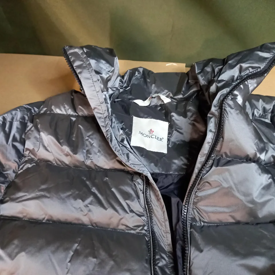 MONCLER SHORT DOWN JACK GREY - SIZE 1