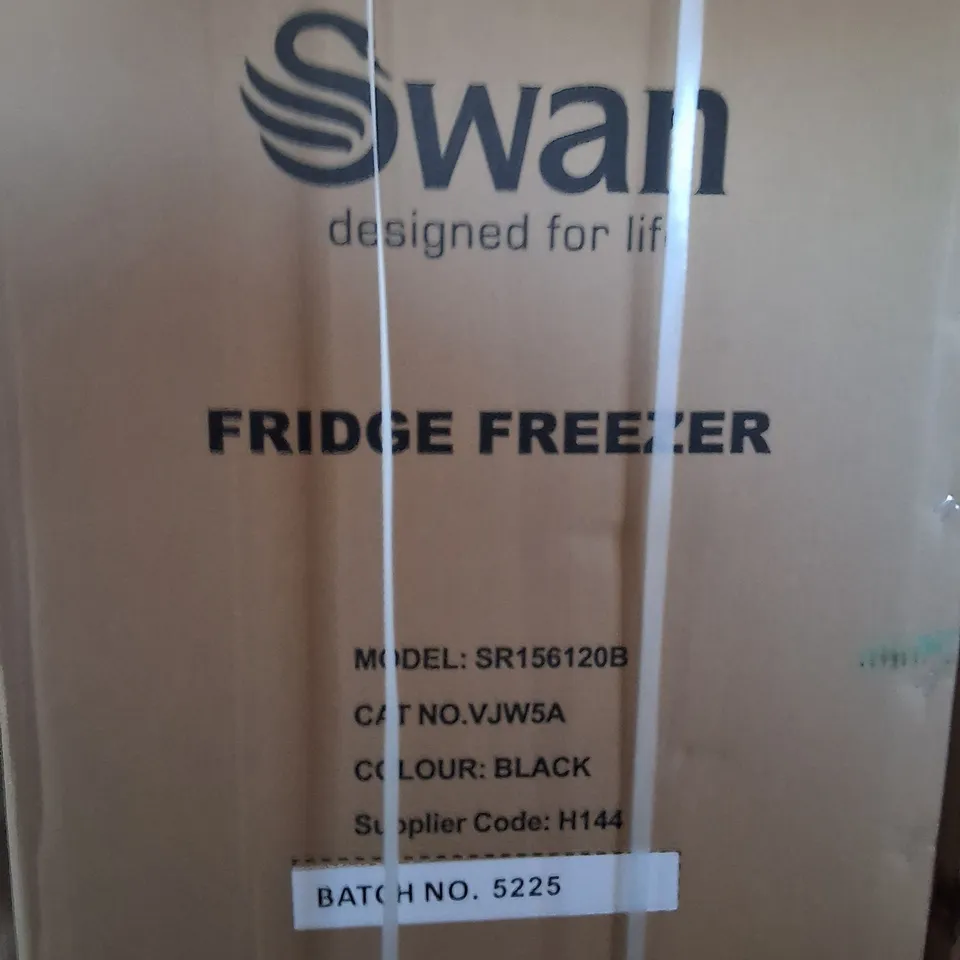 BOXED SWAN SR156120B 55CM WIDE, TOTAL NO FROST, 50/50 SPLIT FRIDGE FREEZER - BLACK
