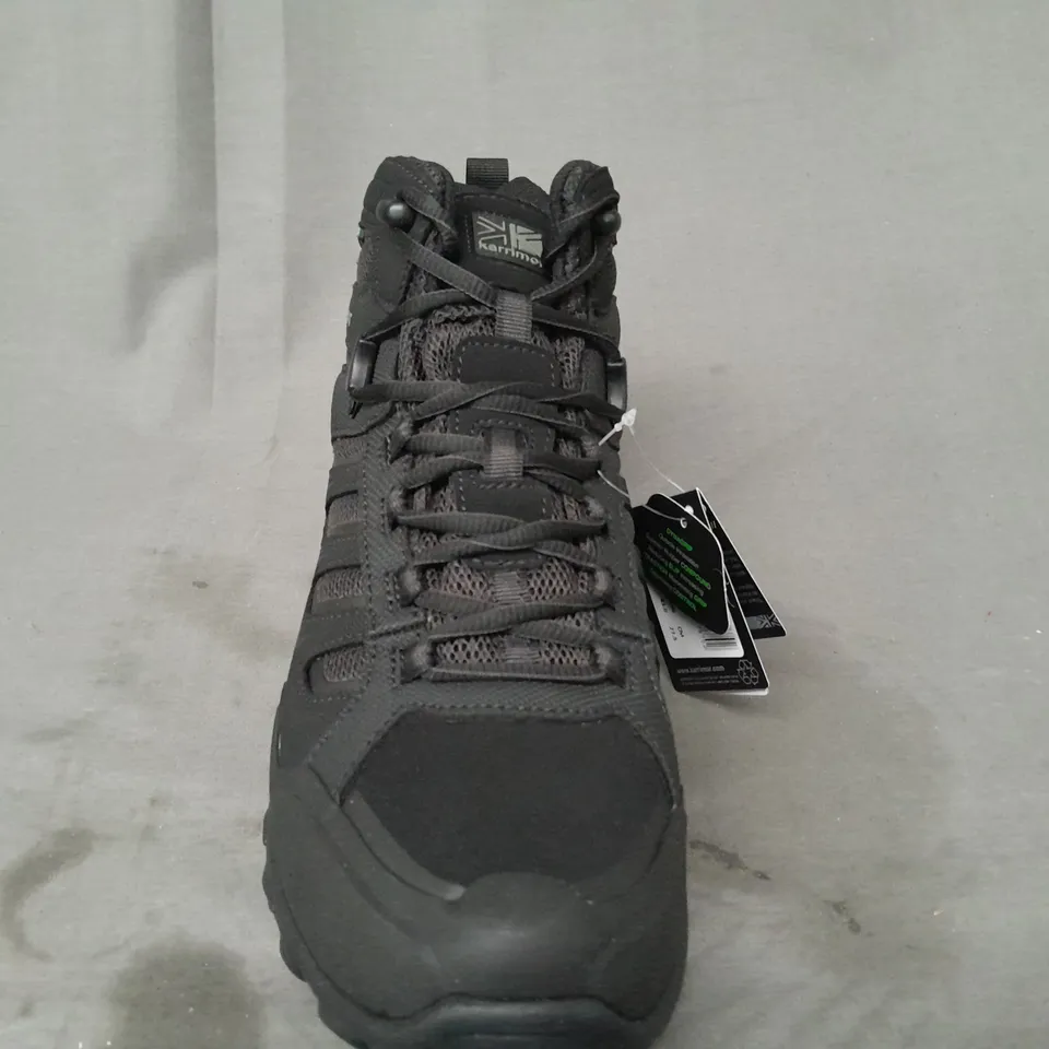 BOXED PAIR OF KARRIMOR HELIX MID WEATHERTITE SHOES IN BLACK UK SIZE 9