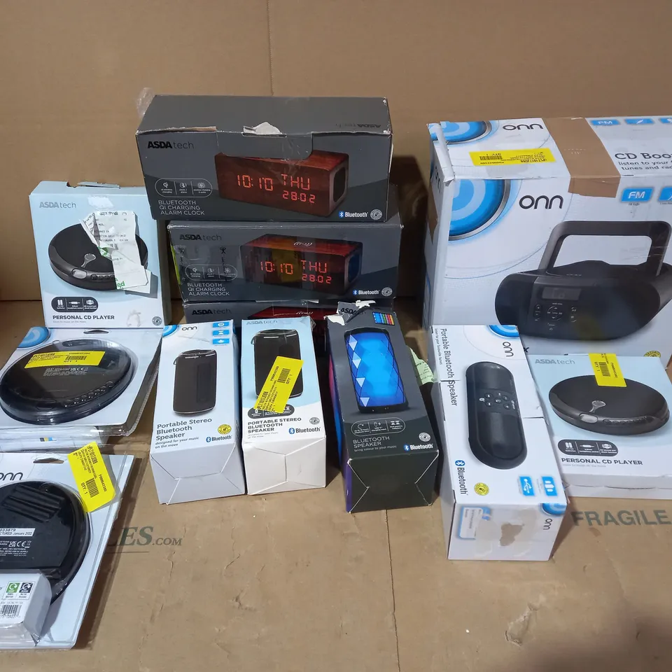 LOT OF APPROX. 12 ASSORTED MUSIC SYSTEMS TO INCLUDE CD PLAYERS, BLUETOOTH SPEAKERS, ALARM CLOCKS ETC