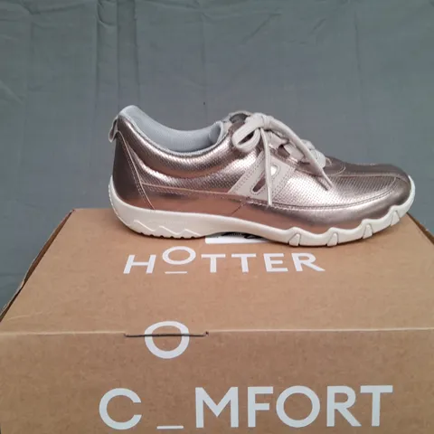 BOXED PAIR OF HOTTER LEANNE II WIDE ROSE GOLD SIZE UK 7