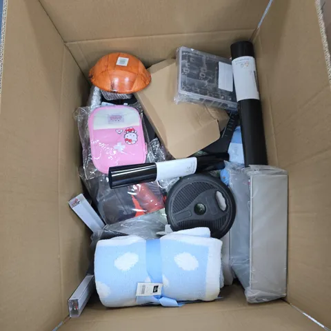 BOX OF APPROXIMATELY 15 ASSORTED ITEMS TO INCLUDE: FOLDING EXTENSION STOOL