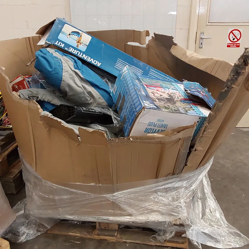 PALLET OF ASSORTED INFLATABLE KAYAKS AND PADDLE BOARDS WITH VARIOUS FAULTS, INCLUDING THE FOLLOWING BRANDS: SEVYLOR, HYDRO-FORCE 