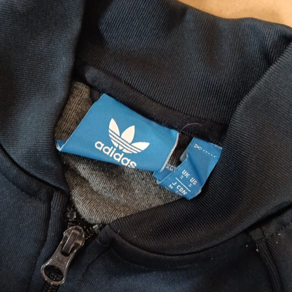 ADIDAS TRACKSUIT JACKET IN NAVY - SMALL