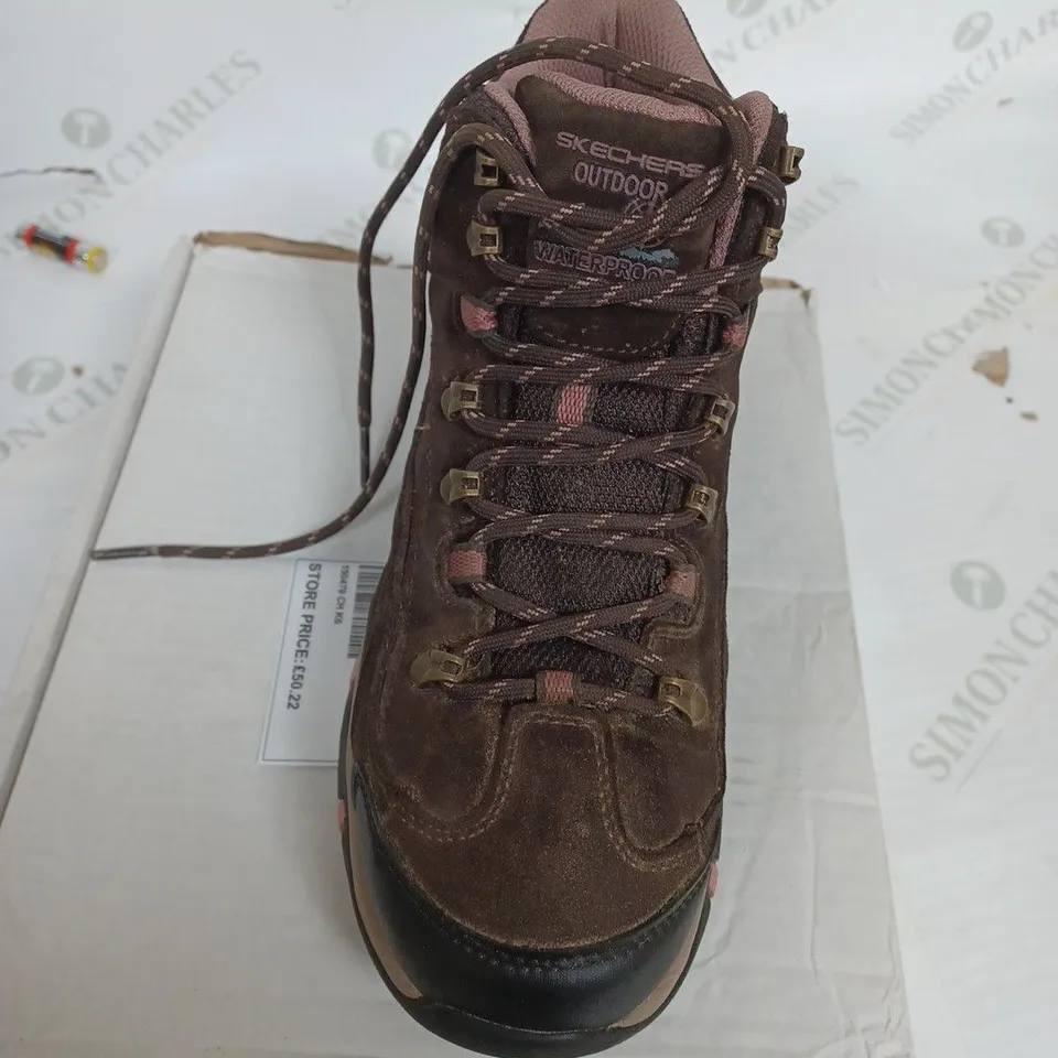 HIKING/WALKING BOOTS BY SKECHERS - BROWN & PINK - UK 6