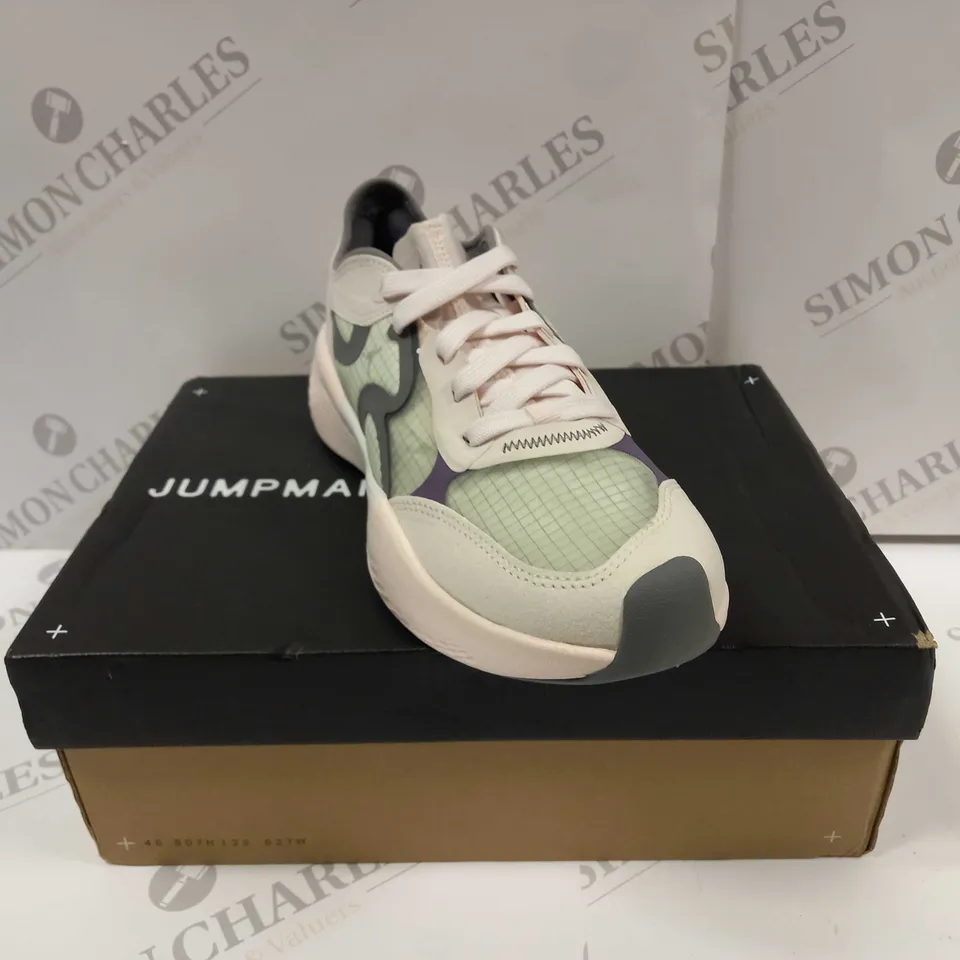 BOXED PAIR OF WOMENS NIKE DM3384 JORDAN DELTA 3 LOW TRAINERS UK SIZE 4.5