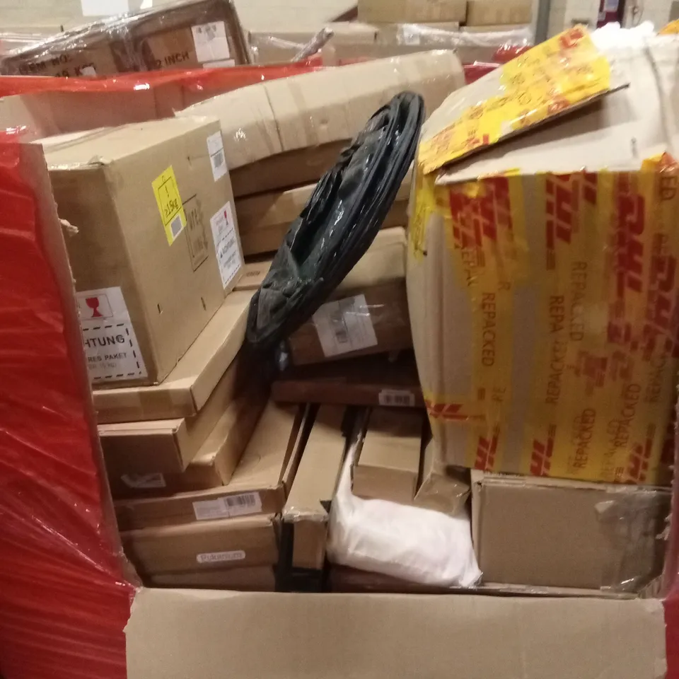 PALLET OF ASSORTED HOUSEHOLD GOODS AND PRODUCTS TO INCLUDE; DINNERWARE SET, TOYS, AIRER ETC