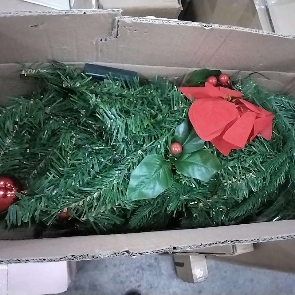 BOXED 274CM LED GARLAND