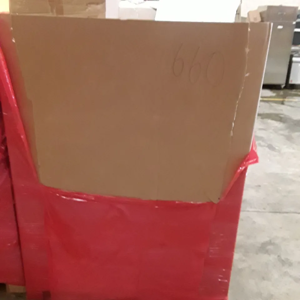 PALLET OF ASSORTED HOUSEHOLD GOODS AND PRODUCTS TO INCLUDE; GARDENING EQUIPMENT, WALL MOLDING, BOXED FURNITURE ETC