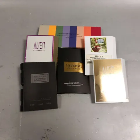 LARGE QUANTITY OF ASSORTED SAMPLE FRAGRANCES TO INCLUDE; MUGLER, PRADA, VALENTINO, TOKS HAYNES AND AVON