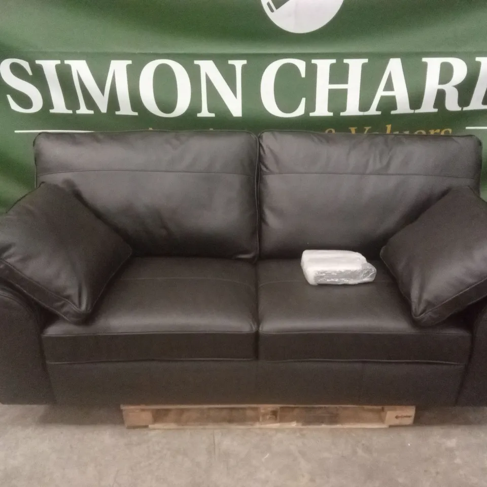 SONA 3 SEATER LEATHER SOFA RRP £1249