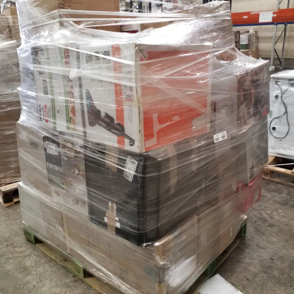 PALLET OF APPROXIMATELY 29 UNPROCESSED RAW RETURN HOUSEHOLD AND ELECTRICAL GOODS TO INCLUDE;