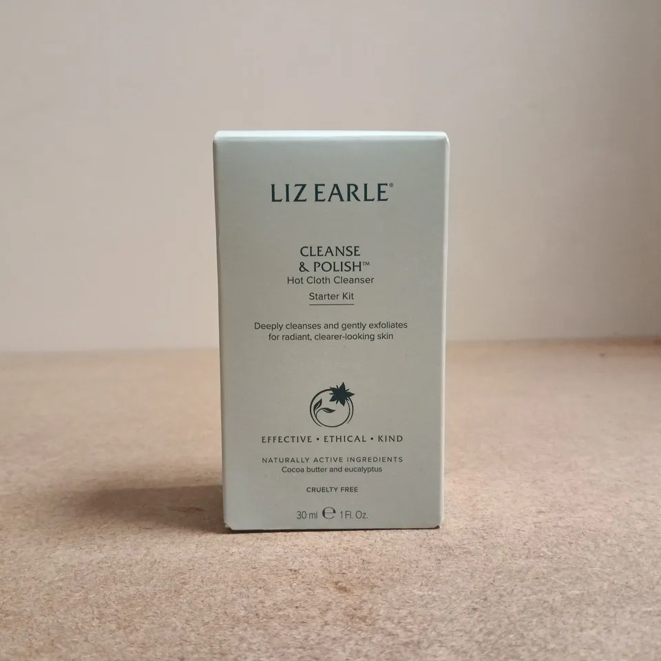 LIZ EARLE CLEANSE & POLISH HOT CLOTH CLEANSER STARTER KIT (30ML)
