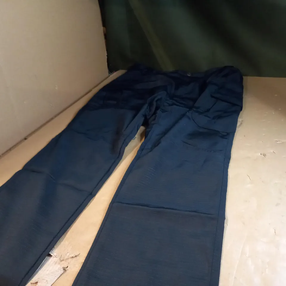 PAIR OF BLACK TACTICAL SERIES WATERPROOF TROUSER- LARGE