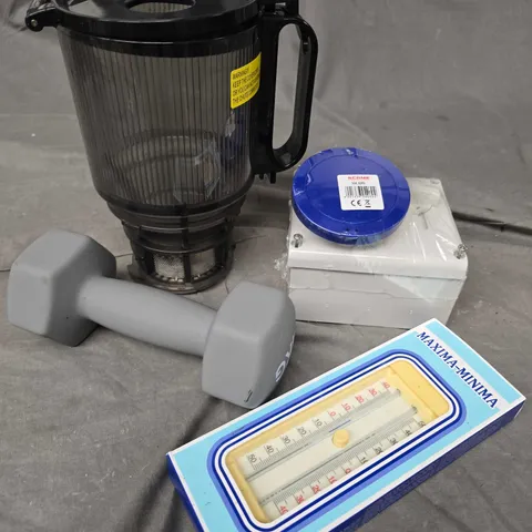 APPROXIMATELY 8 ASSORTED HOUSEHOLD PRODUCTS TO INCLUDE THERMOMETER, DUMBBELL, JUICER PARTS ETC
