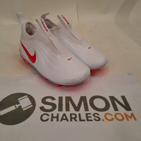 NIKE JUNIOR TIEMPO MAESTRO CLUB FLEX FG SOCCER CLEATS - UK 13