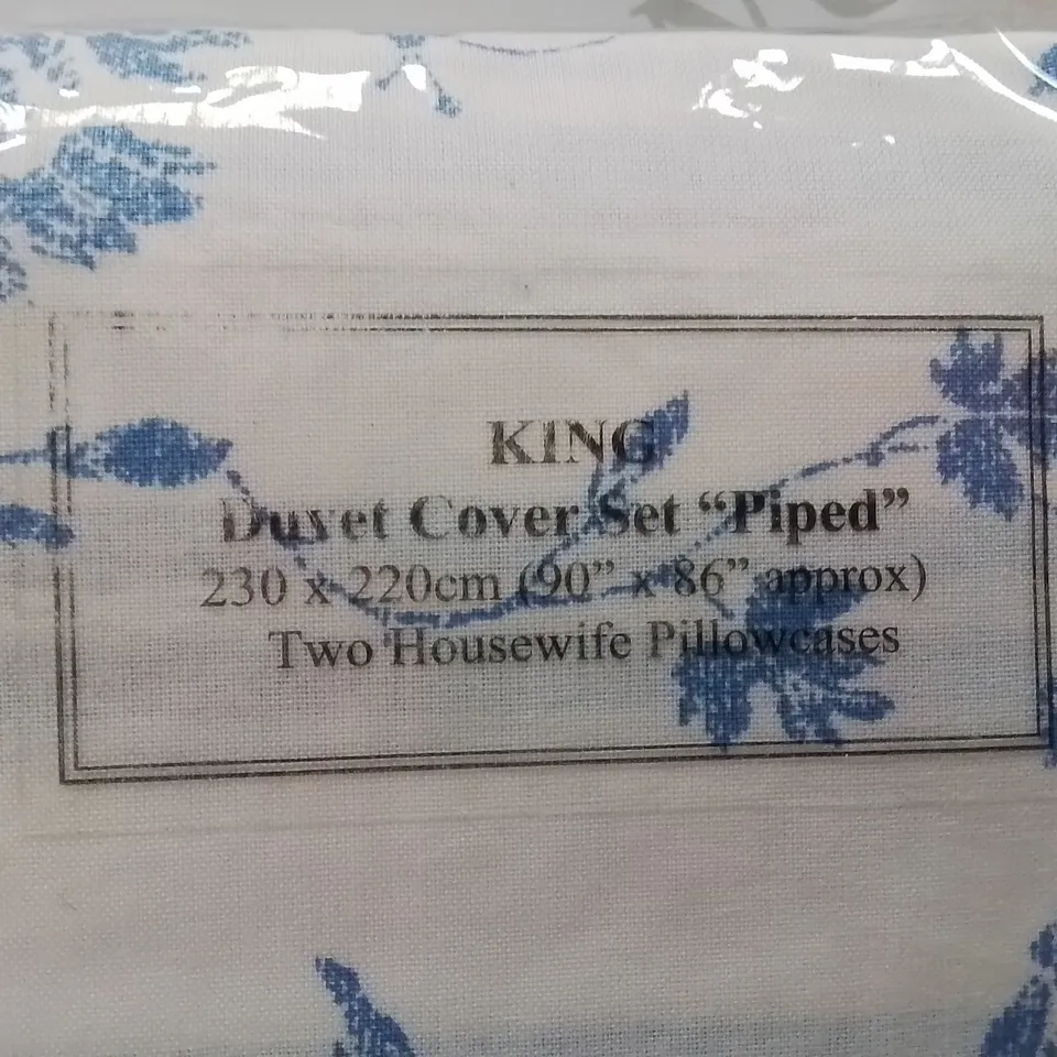 BRAND NEW CHARLOTTE THOMAS KINGSIZE DUVET COVER SET 