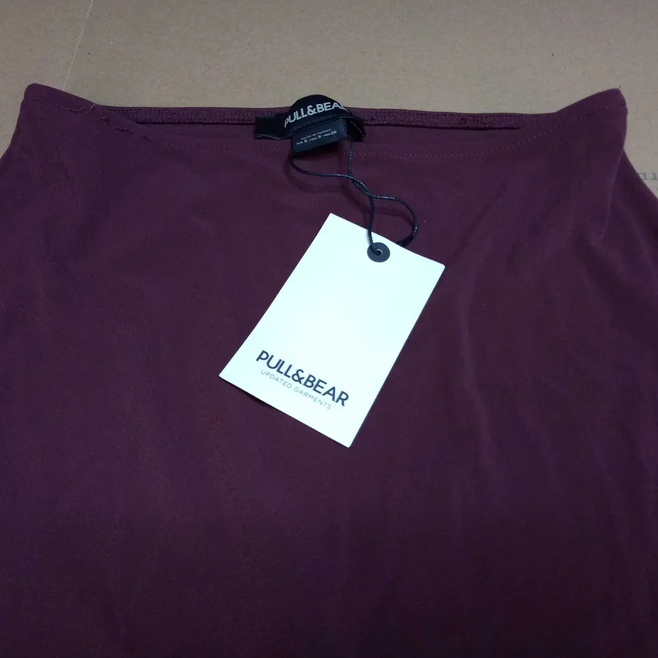 PULL & BEAR SLIP ON LONG SKIRT IN MAROON - SMALL