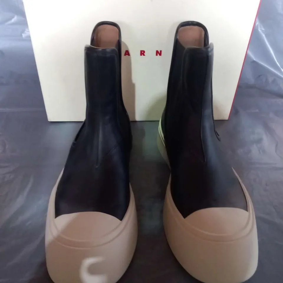 BOXED MARNI CHELSEA BOOT PABLO BLACK LEATHER SIZE 39