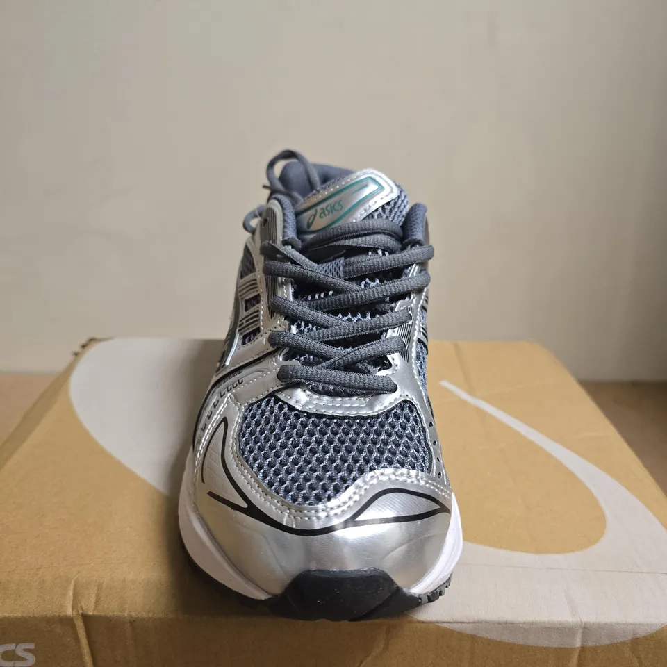 BOXED PAIR OF ASICS GEL-KAYANO 14 RUNNING SHOES – UK SIZE 7.5