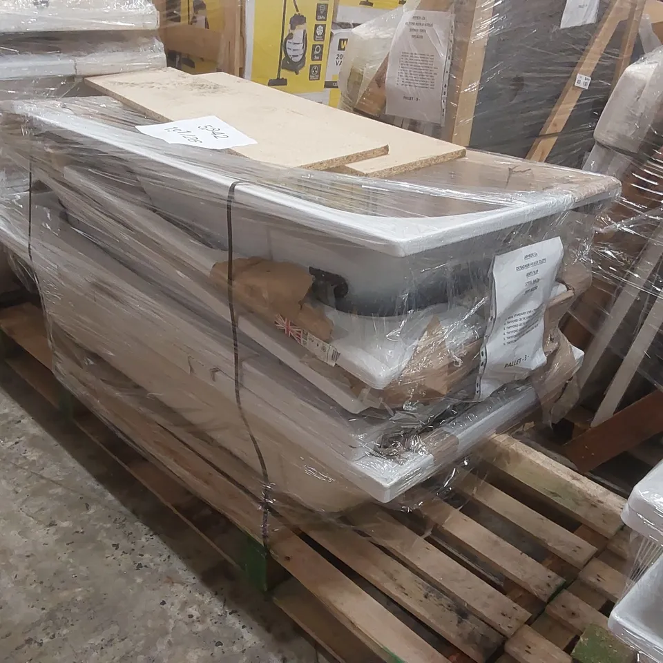 PALLET CONTAINING APPROXIMATELY 6x HEAVY DUTY ANTI-SLIP STEEL BATH TUBS