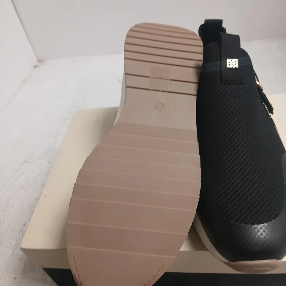 KG KURT GEIGER BLACK KNIT SLIP-ON SNEAKERS, UK 6 (EU 39) – BOXED