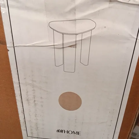 BOXED SIDE TABLE (1 BOX)