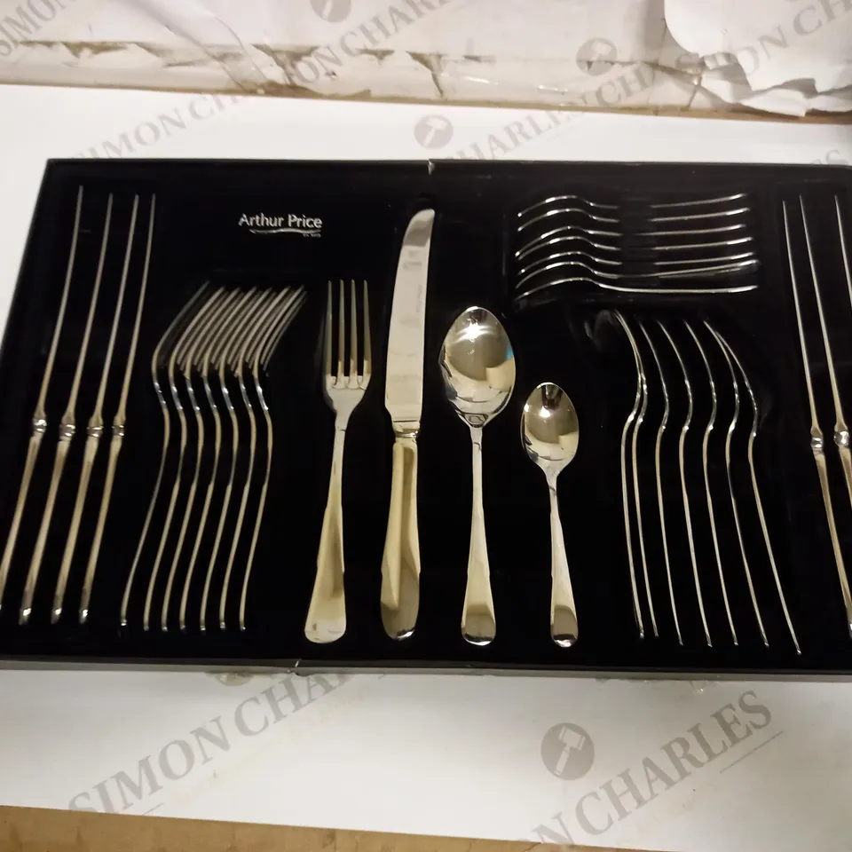 ARTHUR PRICE OLD ENGLISH 32 PIECE CUTLERY SET, SILVER