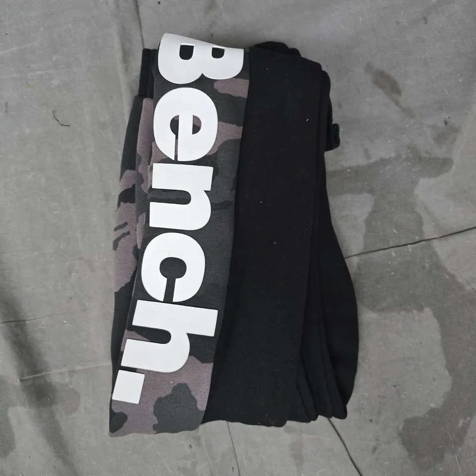 BENCH KIDS SWEATPANTS IN BLACK/CAMO SIZE 7-8