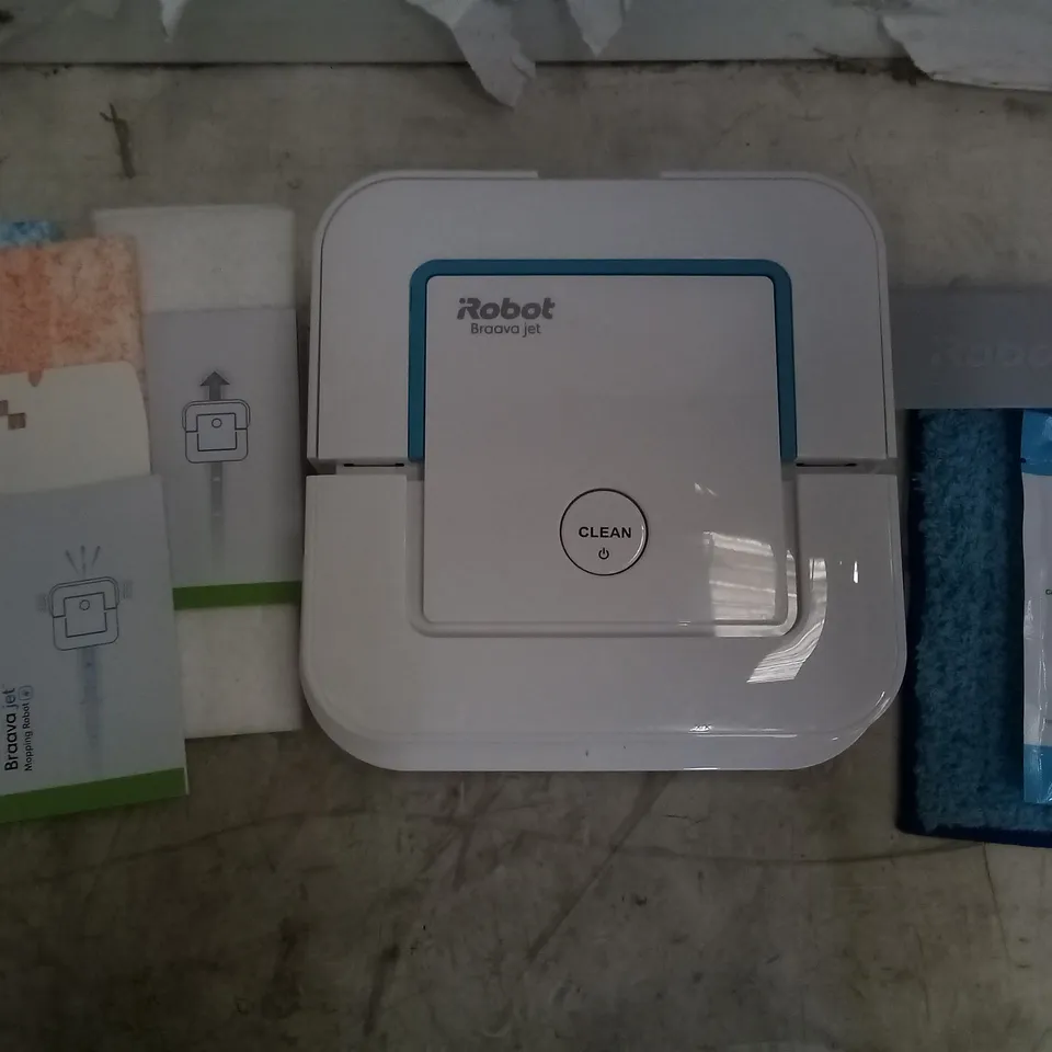 BOXED IROBOT BRAVA 250 ROBOTIC HARDFLOOR CLEANER