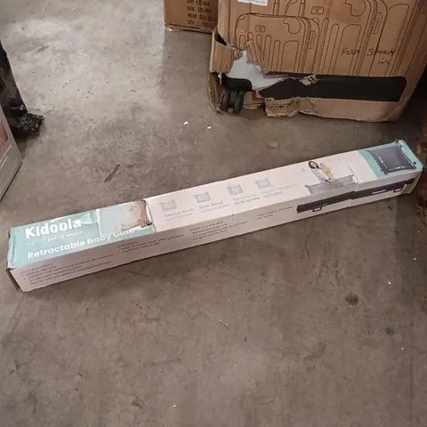 BOXED KIDOOLA RETRACTABLE BABY GATE 86x140cm