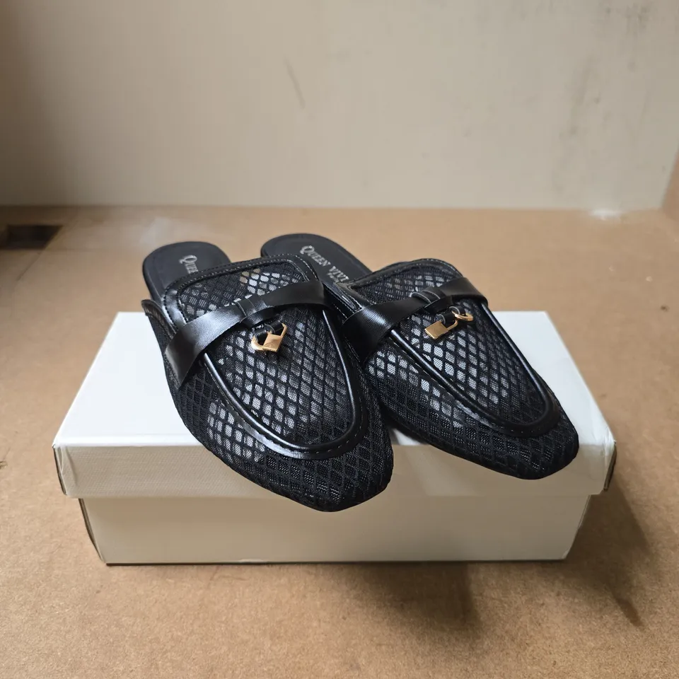 QUEEN VIVI PARIS WOMEN'S MESH SLIP-ON SANDALS – BLACK, UK4 (EU37) – BOXED