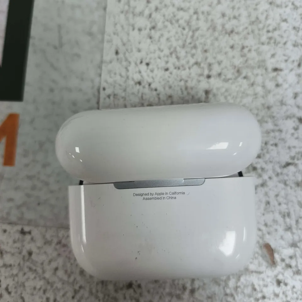 REPLICA APPLE AIR PODS