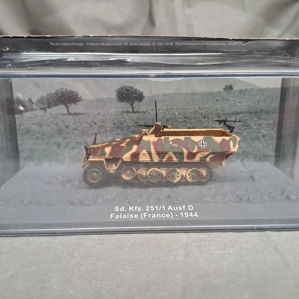 SD.KFZ. 251/1 AUSF.D FALAISE - FRANCE - 1944