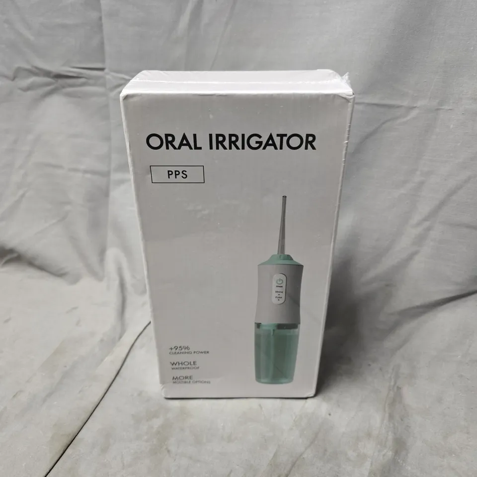 BOXED AND SEALED ORAL IRRIGATOR