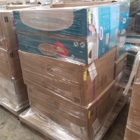 PALLET CONTAINING APPROXIMATELY 5 ASSORTED LAY-Z-SPA PORTABLE SPAS