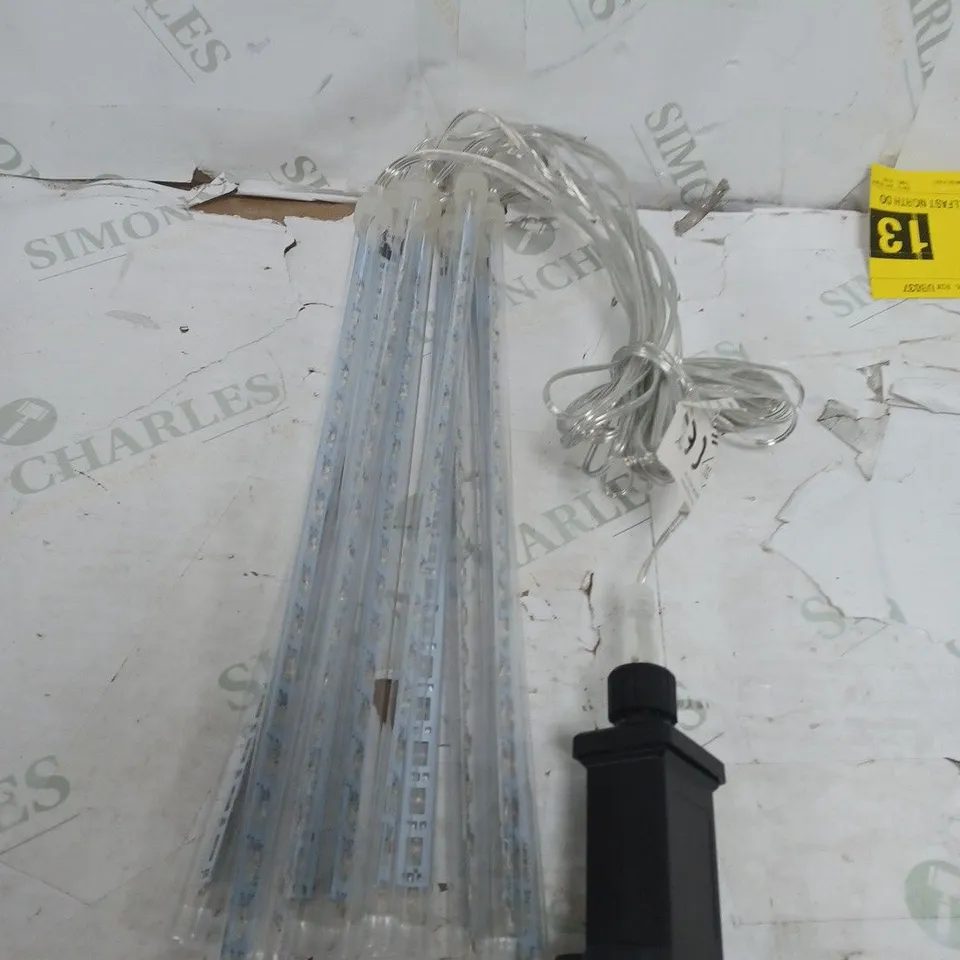 GARDEN REFLECTIONS METEOR SHOWER CURTAIN LIGHT