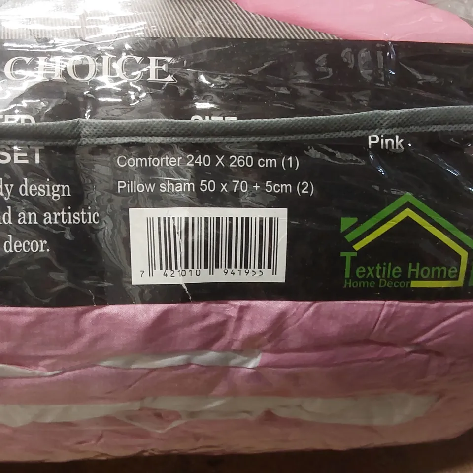 BAGGED MICROFIBER FLORAL BEDSPREAD WITH PILLOW SHAMS