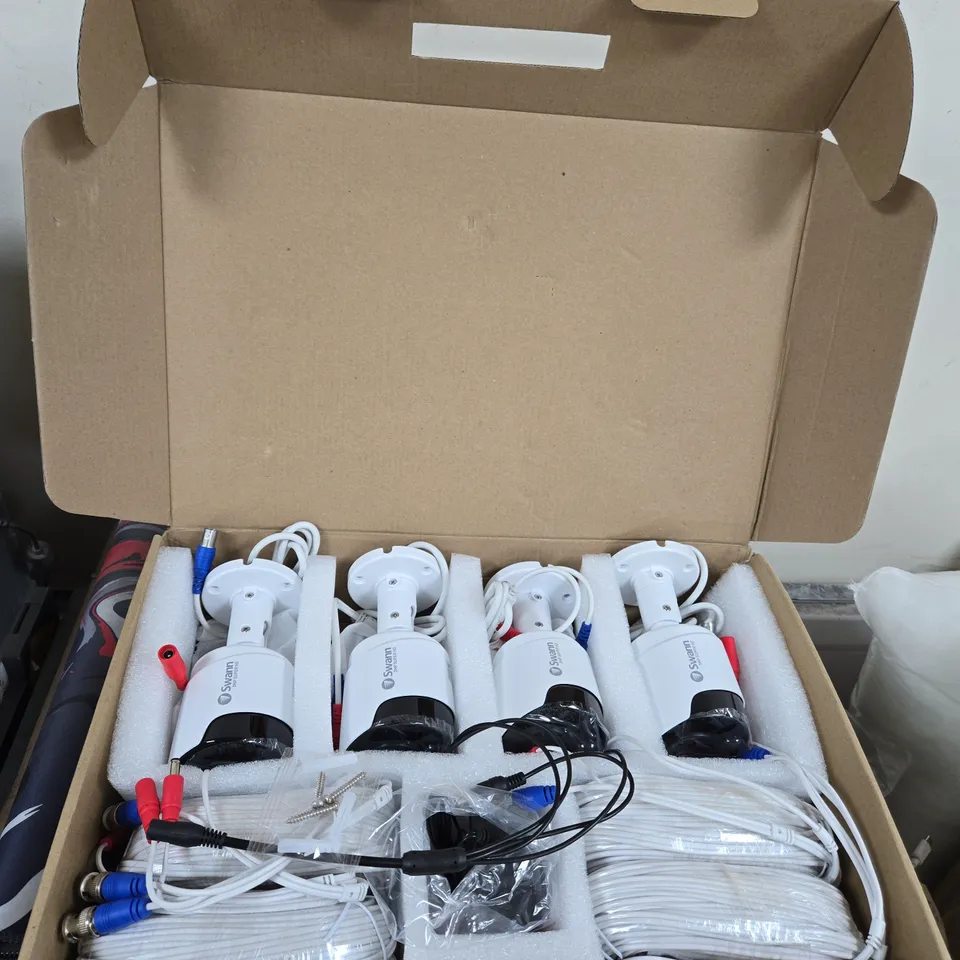 SWANN CCTV SECURITY CAMERAS – SET OF 4