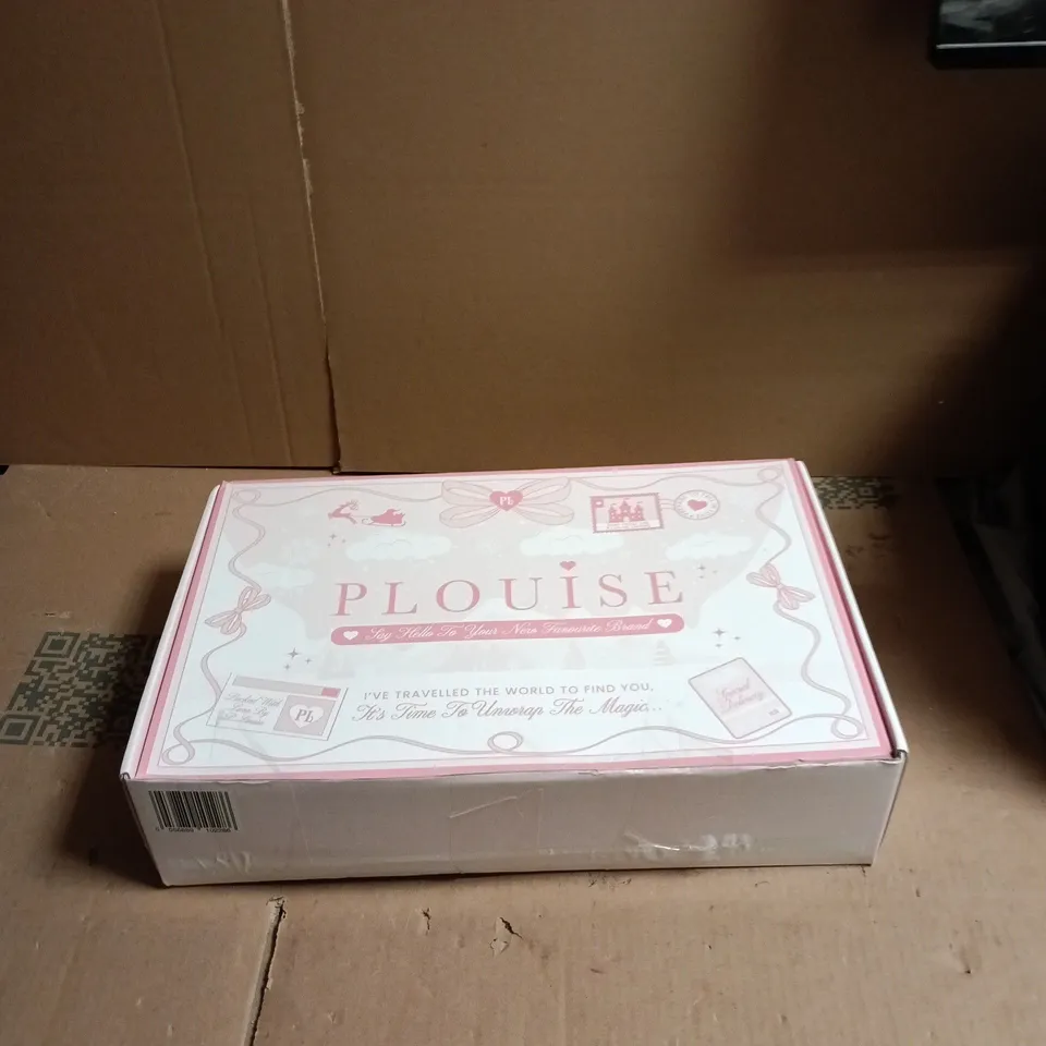 BOXED PLOUISE ASSORTED COSMETICS GIFT BOX 