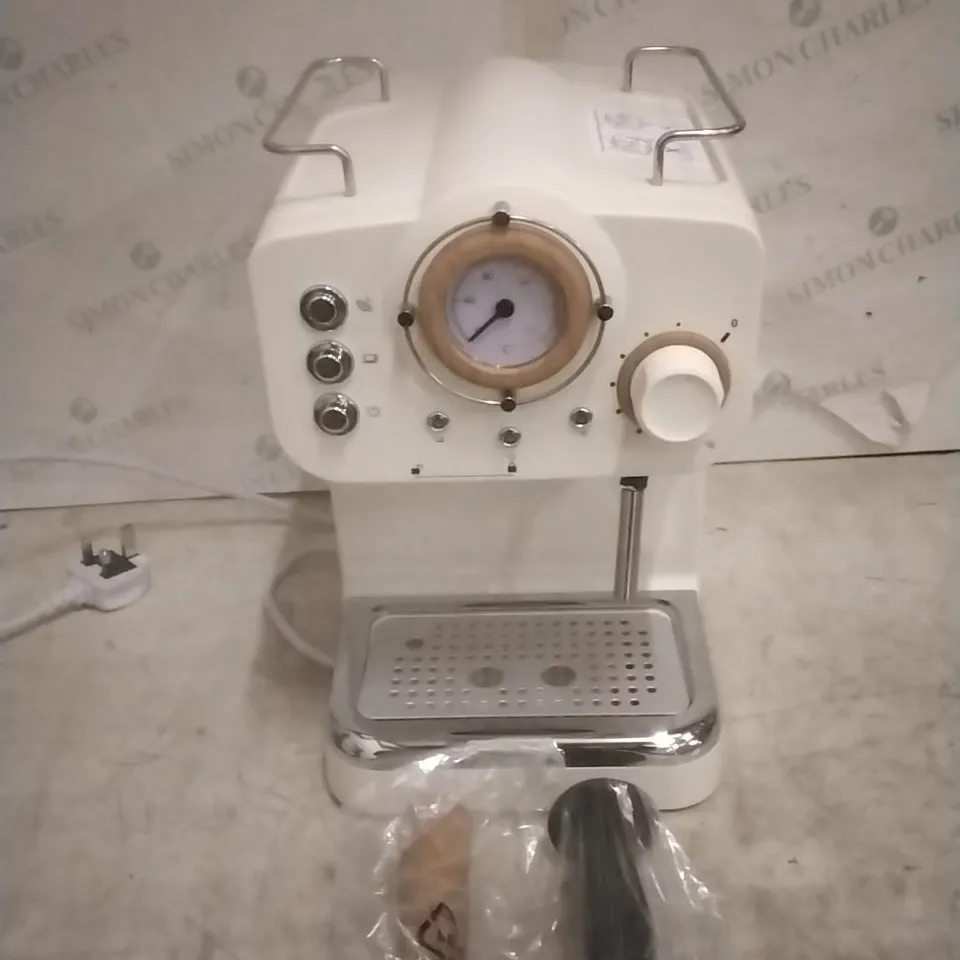 BOXED SWAN ESPRESSO COFFEE MAKER - COTTON WHITE 